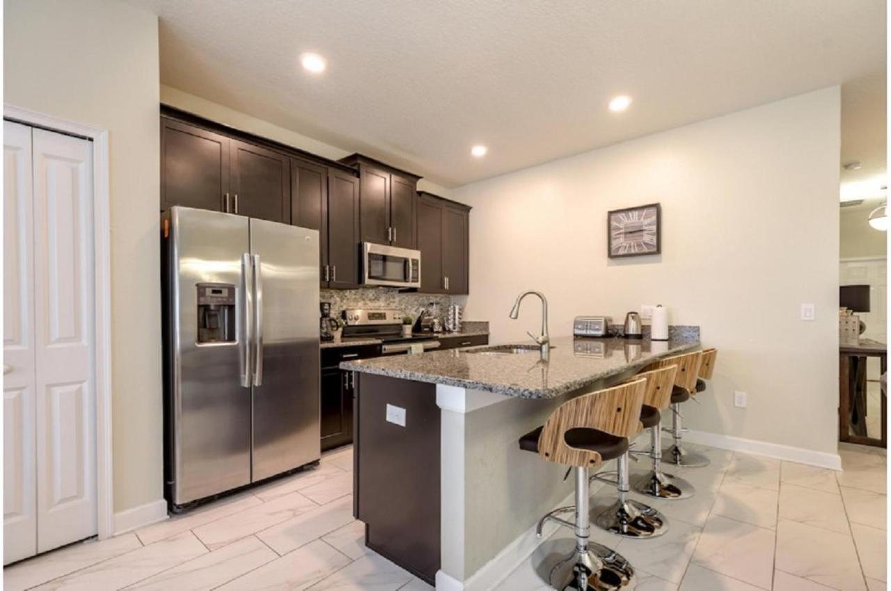 Four-Bedroom Townhome דבנפורט מראה חיצוני תמונה